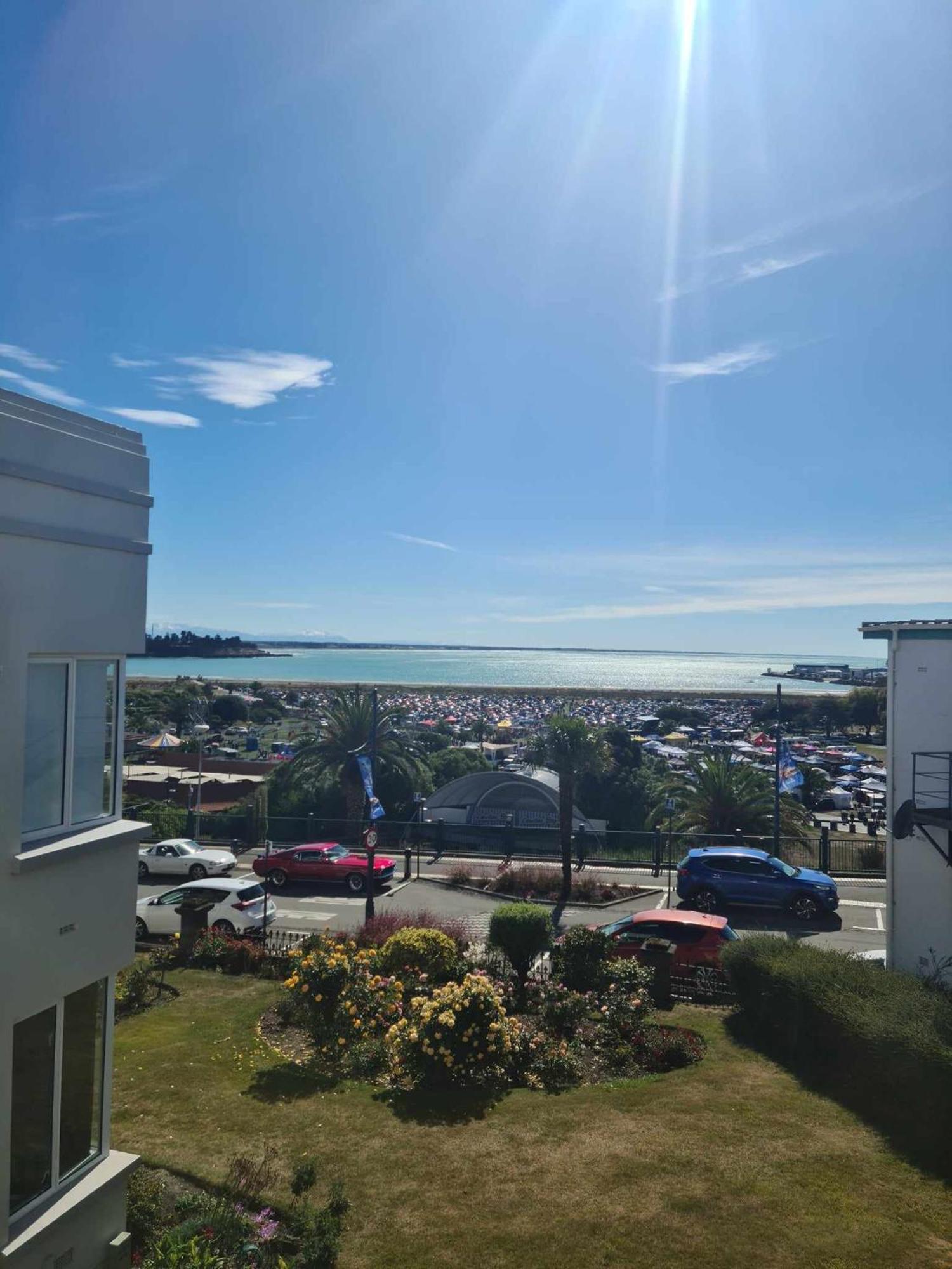 Art Deco Beauty On The Bay Hill Apartment Timaru Luaran gambar